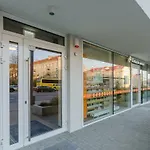 City Studio 1A - Courtyard View